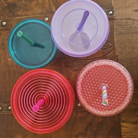 Starbucks Green and Silver, Hot Pink, Frosted Pink, and Clear FrostedTumbler Lot - Picture 10 of 11